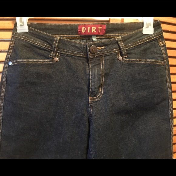 DIRT Dark Denim Blue Capris - Picture 2 of 8